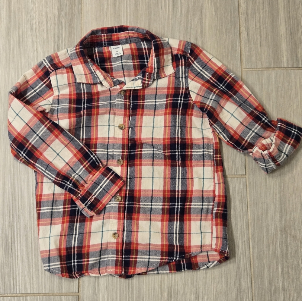 Old Navy Red and Blue Plaid Shirt Boys Size 5T